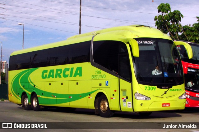 Viação Garcia 7309 na cidade de São Paulo, São Paulo, Brasil, por Junior Almeida. ID da foto: 7233444.