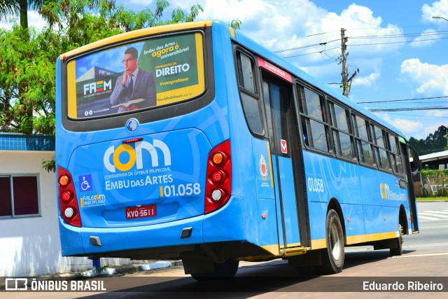 JTP Transportes 01.058 na cidade de Embu das Artes, São Paulo, Brasil, por Eduardo Ribeiro. Número da foto: #7232477.