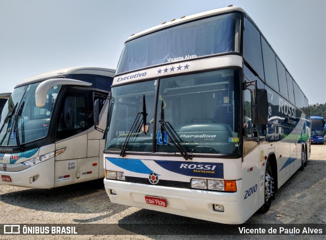 Rossi Turismo 2010 na cidade de Aparecida, São Paulo, Brasil, por Vicente de Paulo Alves. ID da foto: 7237891.