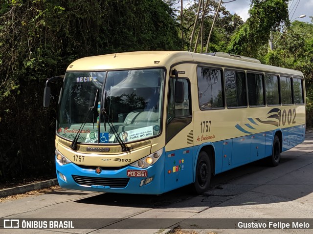 Expresso 1002 1757 na cidade de Recife, Pernambuco, Brasil, por Gustavo Felipe Melo. Número da foto: #7239536.