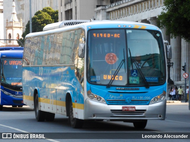 Viação Nossa Senhora do Amparo RJ 186.066 na cidade de Rio de Janeiro, Rio de Janeiro, Brasil, por Leonardo Alecsander. Número da foto: #7242953.