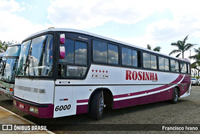 Rosinha Turismo 6000 na cidade de Arapongas, Paraná, Brasil, por Francisco Ivano. Número da foto: #7243892.
