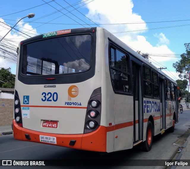 Empresa Pedrosa 320 na cidade de Recife, Pernambuco, Brasil, por Igor Felipe. Número da foto: #7241504.
