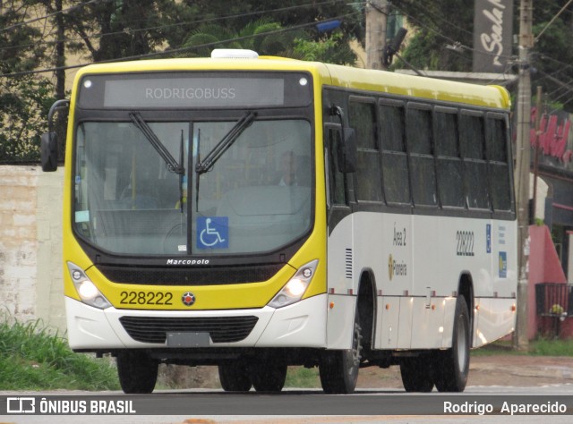 Viação Pioneira 228222 na cidade de Conselheiro Lafaiete, Minas Gerais, Brasil, por Rodrigo  Aparecido. Número da foto: #7245843.