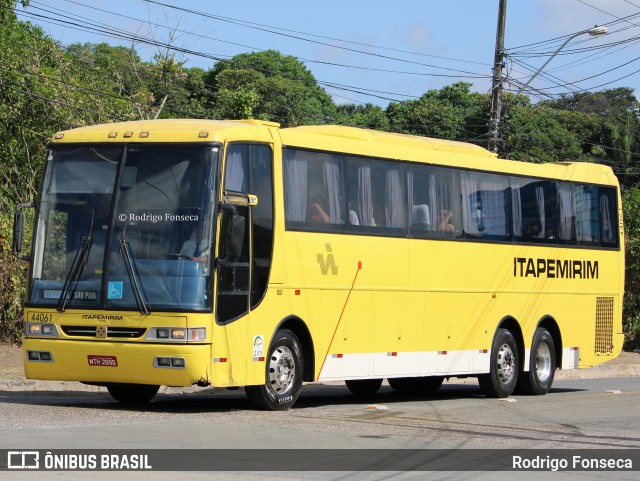 Viação Itapemirim 44061 na cidade de Recife, Pernambuco, Brasil, por Rodrigo Fonseca. ID da foto: 7246373.