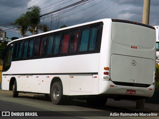 Ônibus Particulares 7104 na cidade de Belo Horizonte, Minas Gerais, Brasil, por Adão Raimundo Marcelino. ID da foto: 7246648.