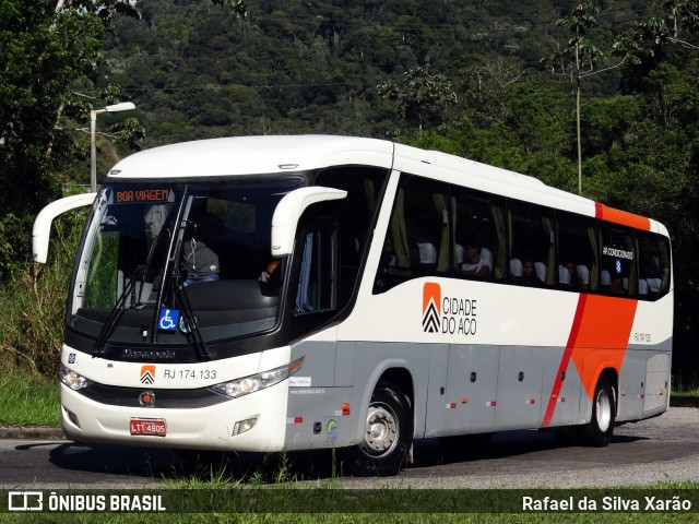 Viação Cidade do Aço RJ 174.133 na cidade de Petrópolis, Rio de Janeiro, Brasil, por Rafael da Silva Xarão. Número da foto: #7246816.