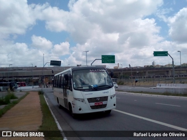 Multi Vias Locações e Viagens 440 na cidade de São Paulo, São Paulo, Brasil, por Rafael Lopes de Oliveira. ID da foto: 7247616.