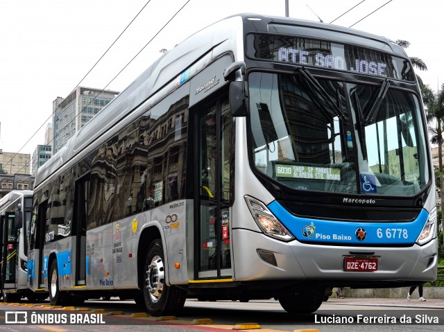 Transwolff Transportes e Turismo 6 6778 na cidade de São Paulo, São Paulo, Brasil, por Luciano Ferreira da Silva. Número da foto: #7248274.
