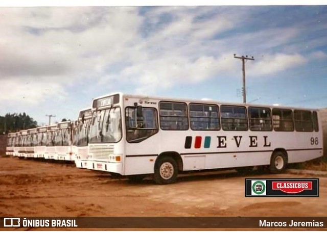 EVEL - Expresso Veraneio Ltda. 98 na cidade de Viamão, Rio Grande do Sul, Brasil, por Marcos Jeremias. ID da foto: 7247322.