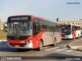 Pêssego Transportes 4 7690 na cidade de São Paulo, São Paulo, Brasil, por Gustavo  Bonfate. Número da foto: #:id.