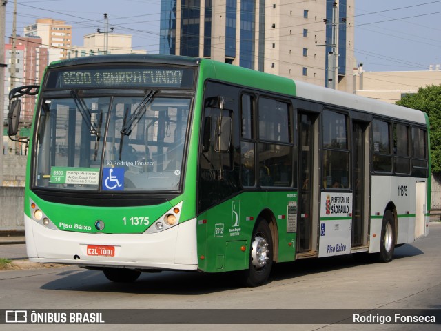 Viação Santa Brígida 1 1375 na cidade de São Paulo, São Paulo, Brasil, por Rodrigo Fonseca. ID da foto: 7197008.