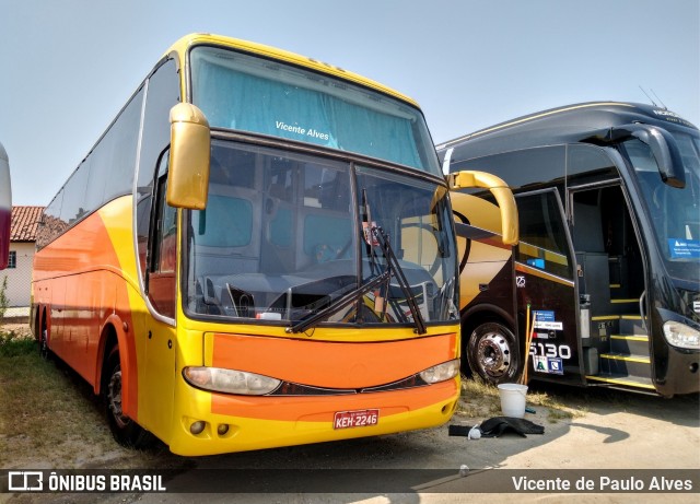 Ônibus Particulares 2246 na cidade de Aparecida, São Paulo, Brasil, por Vicente de Paulo Alves. Número da foto: #7251036.