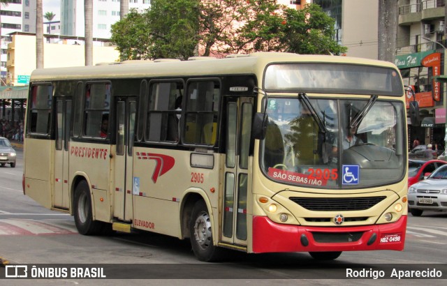 Viação Presidente 2905 na cidade de Conselheiro Lafaiete, Minas Gerais, Brasil, por Rodrigo  Aparecido. Número da foto: #7254664.