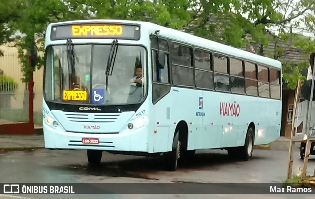 Empresa de Transporte Coletivo Viamão 8237 na cidade de Viamão, Rio Grande do Sul, Brasil, por Max Ramos. ID da foto: 7258629.