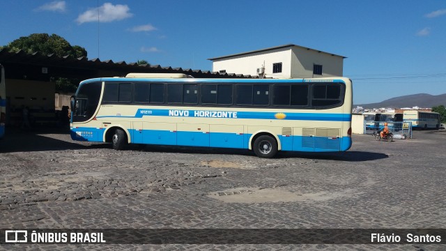 Viação Novo Horizonte 1012111 na cidade de Brumado, Bahia, Brasil, por Flávio  Santos. Número da foto: #7258149.