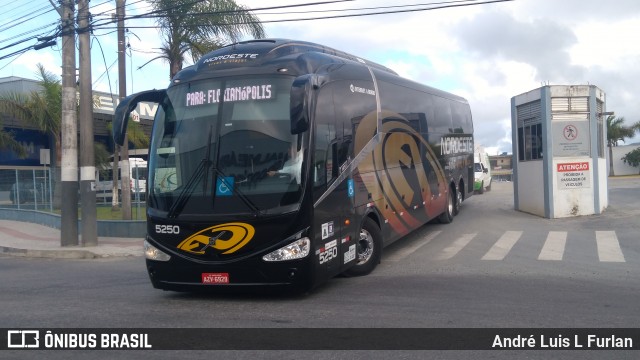 Expresso Nordeste 5250 na cidade de Balneário Camboriú, Santa Catarina, Brasil, por André Luis L Furlan. ID da foto: 7256516.