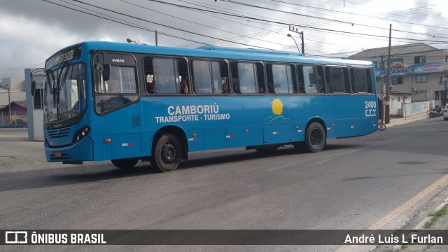 CTT - Camboriú Transporte e Turismo 2400 na cidade de Balneário Camboriú, Santa Catarina, Brasil, por André Luis L Furlan. Número da foto: #7261490.