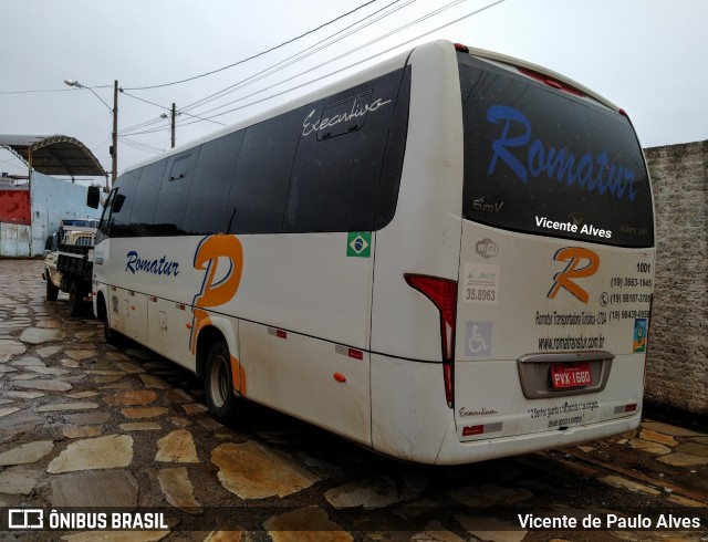 Romatur Transportadora Turística 1001 na cidade de São Thomé das Letras, Minas Gerais, Brasil, por Vicente de Paulo Alves. ID da foto: 7263589.