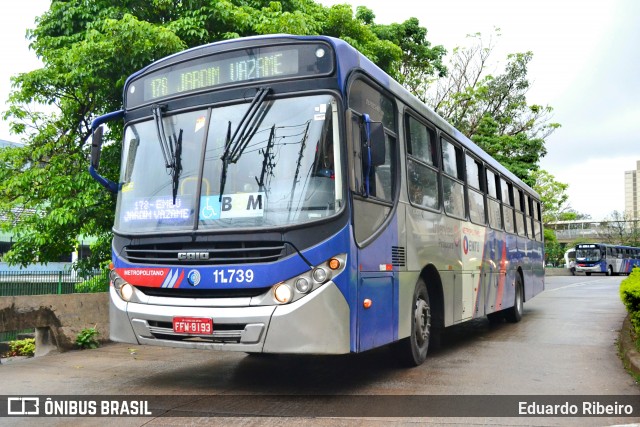 Viação Pirajuçara 11.739 na cidade de São Paulo, São Paulo, Brasil, por Eduardo Ribeiro. ID da foto: 7262614.