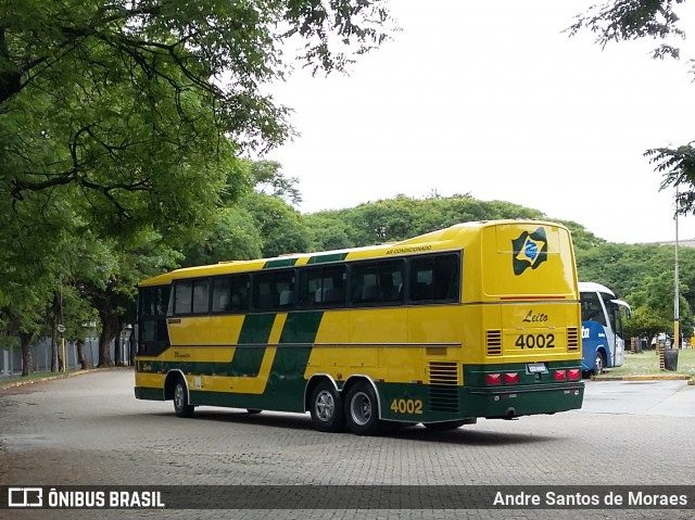 Ônibus Particulares 4002 na cidade de São Paulo, São Paulo, Brasil, por Andre Santos de Moraes. Número da foto: #7265934.