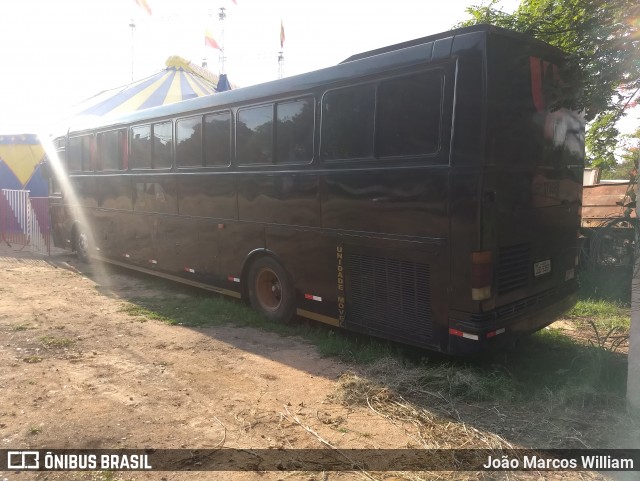 Ônibus Particulares 5357 na cidade de Divinópolis, Minas Gerais, Brasil, por João Marcos William. Número da foto: #7266637.