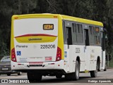 Viação Pioneira 228206 na cidade de Conselheiro Lafaiete, Minas Gerais, Brasil, por Rodrigo  Aparecido. Número da foto: #7267390.
