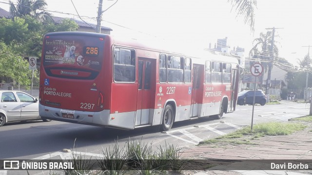 Viação Belém Novo 2297 na cidade de Porto Alegre, Rio Grande do Sul, Brasil, por Davi Borba. ID da foto: 7269089.