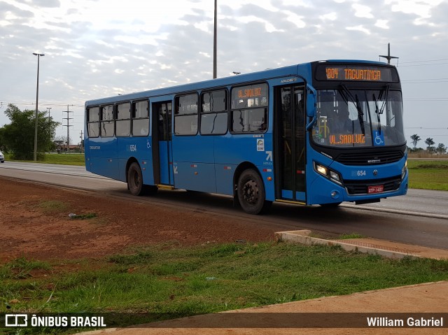 Taguatur - Taguatinga Transporte e Turismo 05654 na cidade de Samambaia, Distrito Federal, Brasil, por William Gabriel. Número da foto: #7270574.