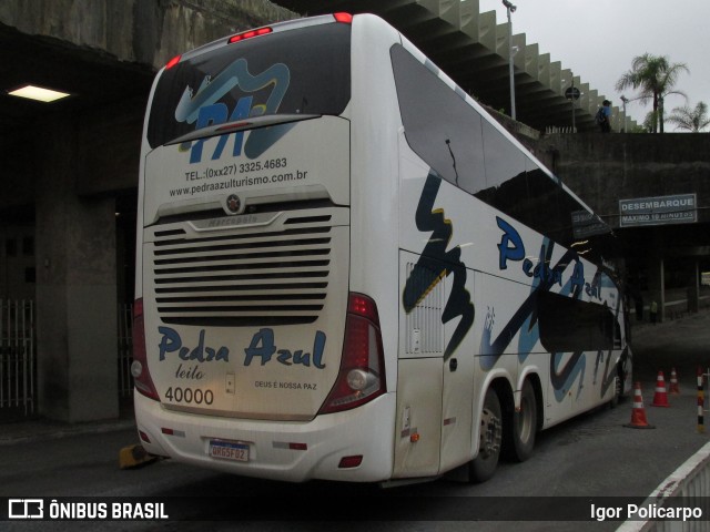 Pedra Azul Turismo 40000 na cidade de Belo Horizonte, Minas Gerais, Brasil, por Igor Policarpo. Número da foto: #7269919.