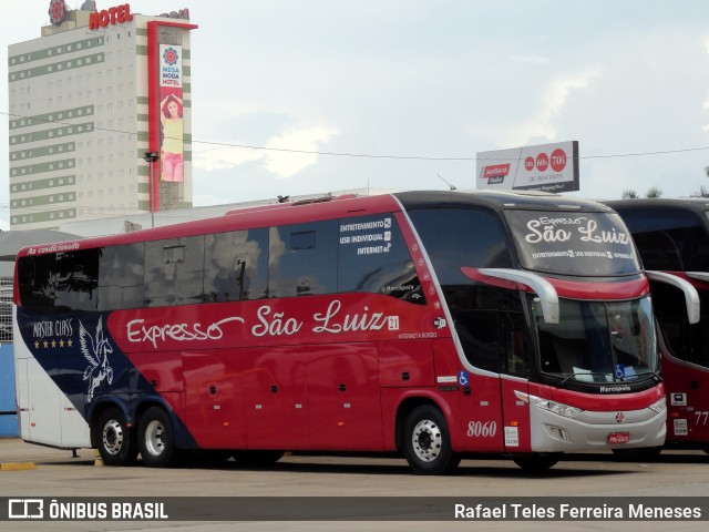 Expresso São Luiz 8060 na cidade de Goiânia, Goiás, Brasil, por Rafael Teles Ferreira Meneses. ID da foto: 7269742.