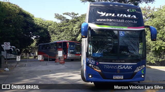 Trans Isaak Turismo 1925 na cidade de São Paulo, São Paulo, Brasil, por Marcus Vinicius Lara Silva. Número da foto: #7272636.