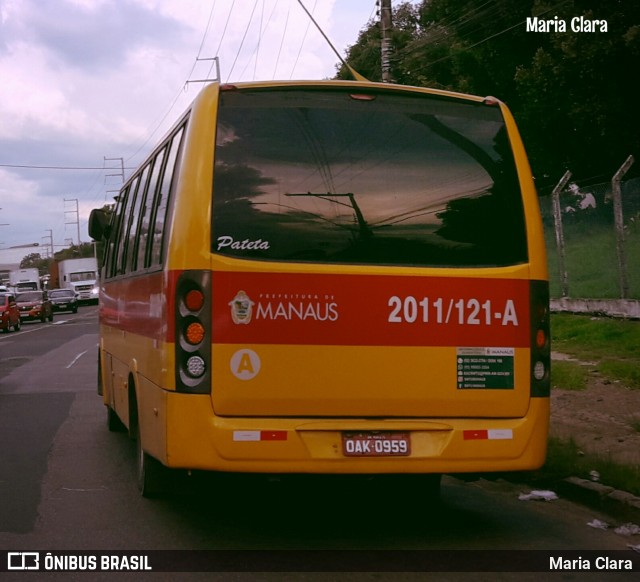 Cooptram - Cooperativa de Transportes Alternativos do Amazonas 2011/121-A na cidade de Manaus, Amazonas, Brasil, por Maria Clara. Número da foto: #7271955.
