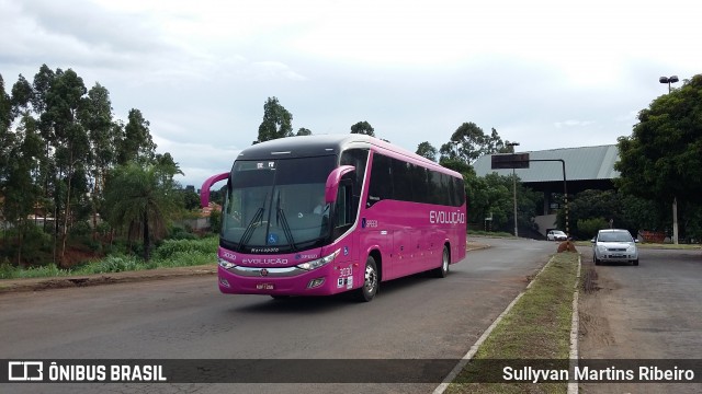 Evolução Transportes e Turismo 3030 na cidade de Anápolis, Goiás, Brasil, por Sullyvan Martins Ribeiro. ID da foto: 7275859.