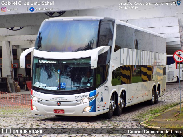 Auto Viação Catarinense 3739 na cidade de Joinville, Santa Catarina, Brasil, por Gabriel Giacomin de Lima. ID da foto: 7199664.