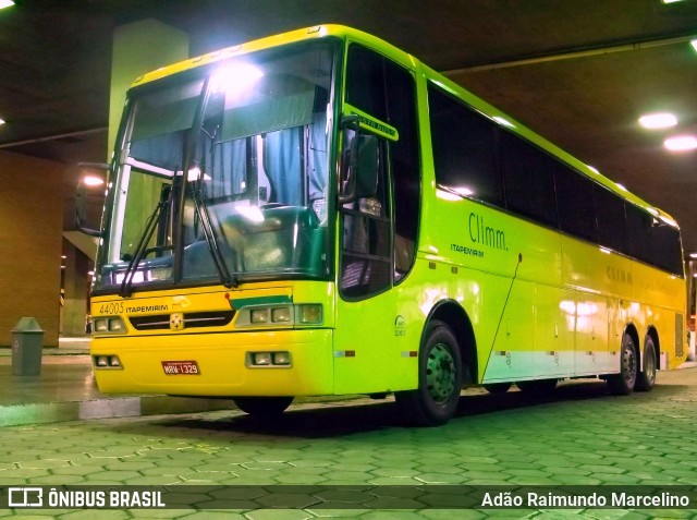 Viação Itapemirim 44005 na cidade de Belo Horizonte, Minas Gerais, Brasil, por Adão Raimundo Marcelino. ID da foto: 7282403.