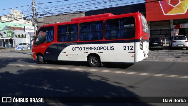 ATL - Associação dos Transportadores de Passageiros por Lotação 212 na cidade de Porto Alegre, Rio Grande do Sul, Brasil, por Davi Borba. ID da foto: 7201394.