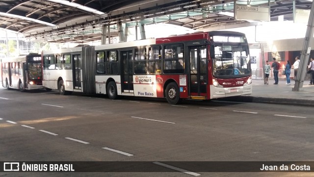 Viação Metrópole Paulista - Zona Sul 7 4768 na cidade de São Paulo, São Paulo, Brasil, por Jean da Costa. Número da foto: #7201786.