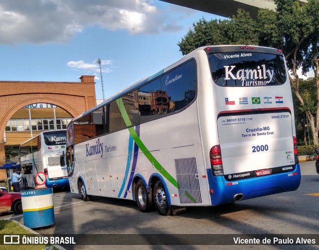 Kamily Turismo 2000 na cidade de Aparecida, São Paulo, Brasil, por Vicente de Paulo Alves. ID da foto: 7202292.