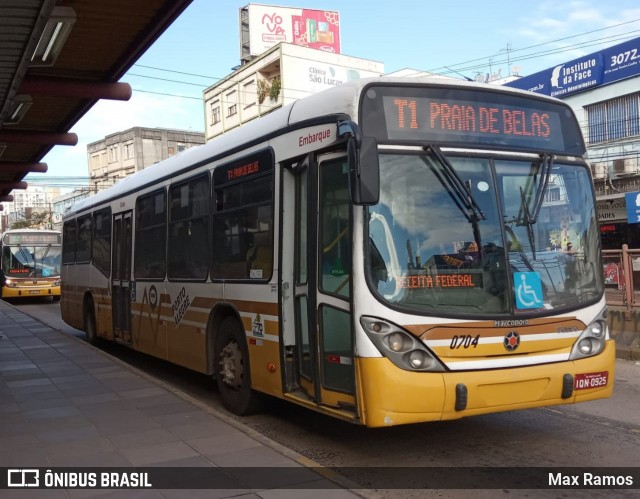 Companhia Carris Porto-Alegrense 0704 na cidade de Porto Alegre, Rio Grande do Sul, Brasil, por Max Ramos. ID da foto: 7205283.