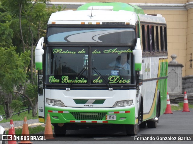 Transportes Yiyo 00 na cidade de Hospital, San José, San José, Costa Rica, por Fernando Gonzalez Garita. Número da foto: #7205589.