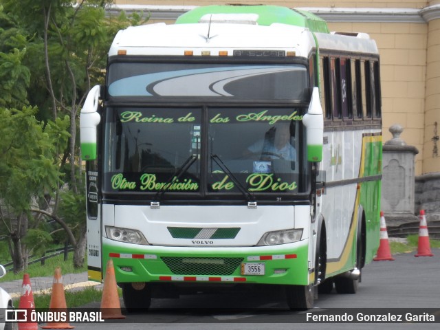 Transportes Yiyo 00 na cidade de Hospital, San José, San José, Costa Rica, por Fernando Gonzalez Garita. ID da foto: 7205589.