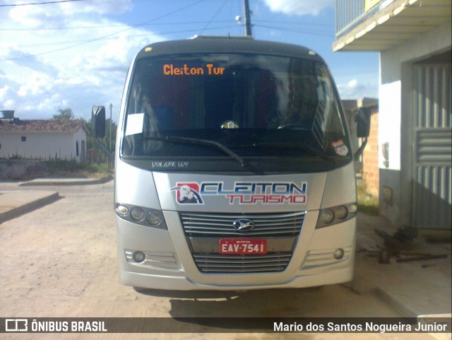 Cleiton Turismo 7541 na cidade de Piritiba, Bahia, Brasil, por Mario dos Santos Nogueira Junior. ID da foto: 7205913.