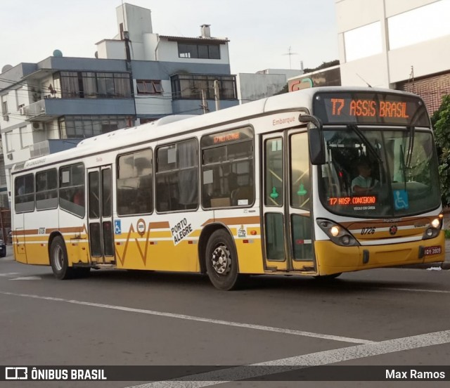 Companhia Carris Porto-Alegrense 0726 na cidade de Porto Alegre, Rio Grande do Sul, Brasil, por Max Ramos. ID da foto: 7203861.