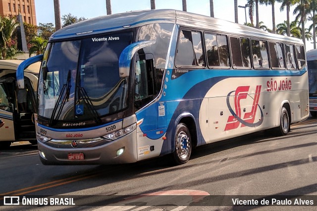 São João Turismo 5000 na cidade de Aparecida, São Paulo, Brasil, por Vicente de Paulo Alves. ID da foto: 7205779.