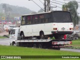 Motorhomes 3369 na cidade de Indaial, Santa Catarina, Brasil, por Reinaldo Gonçalves. Número da foto: #7206504.