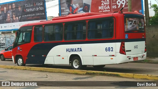 ATL - Associação dos Transportadores de Passageiros por Lotação 682 na cidade de Porto Alegre, Rio Grande do Sul, Brasil, por Davi Borba. Número da foto: #7208309.