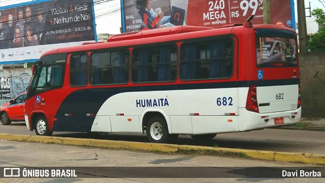 ATL - Associação dos Transportadores de Passageiros por Lotação 682 na cidade de Porto Alegre, Rio Grande do Sul, Brasil, por Davi Borba. ID da foto: 7208309.