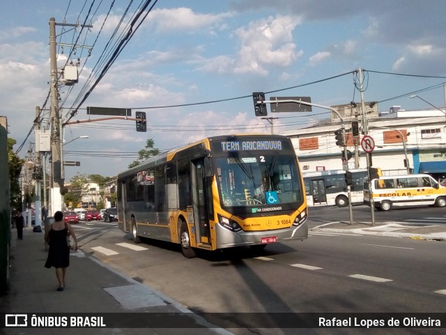 Viação Metrópole Paulista - Zona Leste 3 1084 na cidade de São Paulo, São Paulo, Brasil, por Rafael Lopes de Oliveira. ID da foto: 7207672.