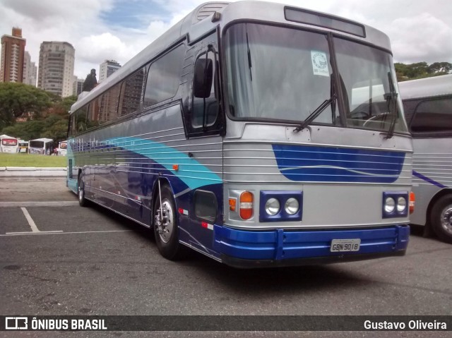 Ônibus Particulares 9018 na cidade de São Paulo, São Paulo, Brasil, por Gustavo Oliveira. ID da foto: 7210839.